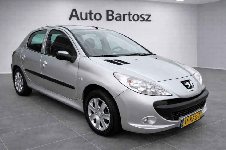 5f70e6b2 979e 4b29 a6dd 2d778f624bae