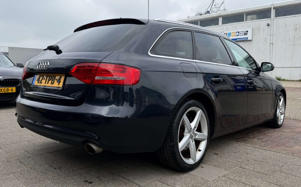 audi a4 2012 8