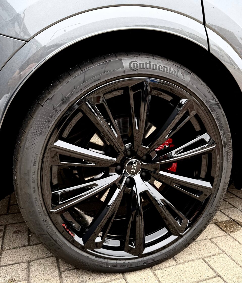 audi q8 5