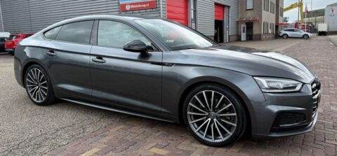 audi a5 4