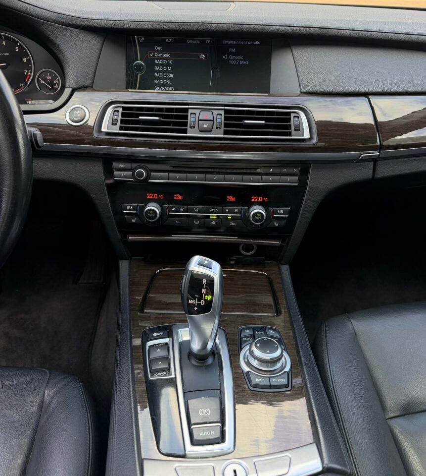 bmw 740 i 11