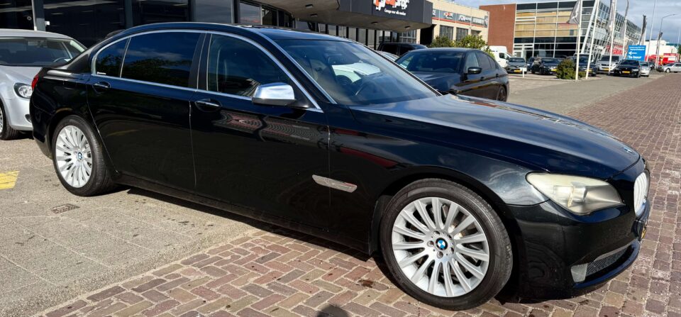 bmw 740 i 4