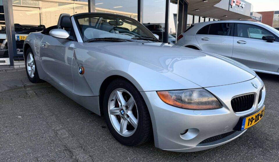 bmw z4 16