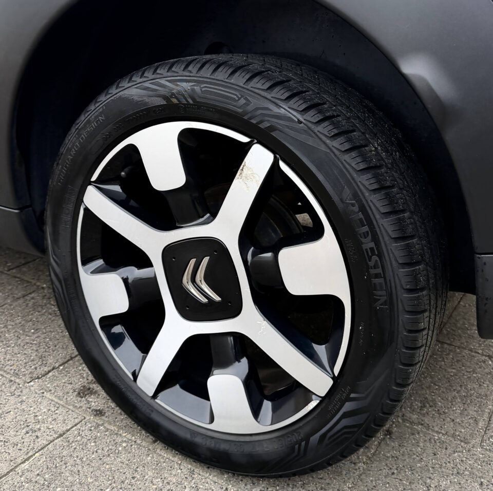 citroen c4 cactus 12