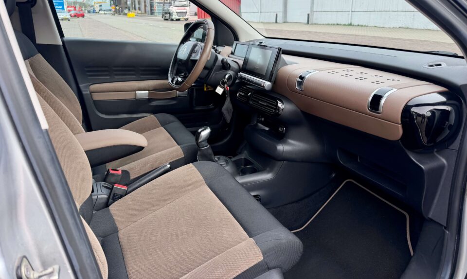 citroen c4 cactus 7
