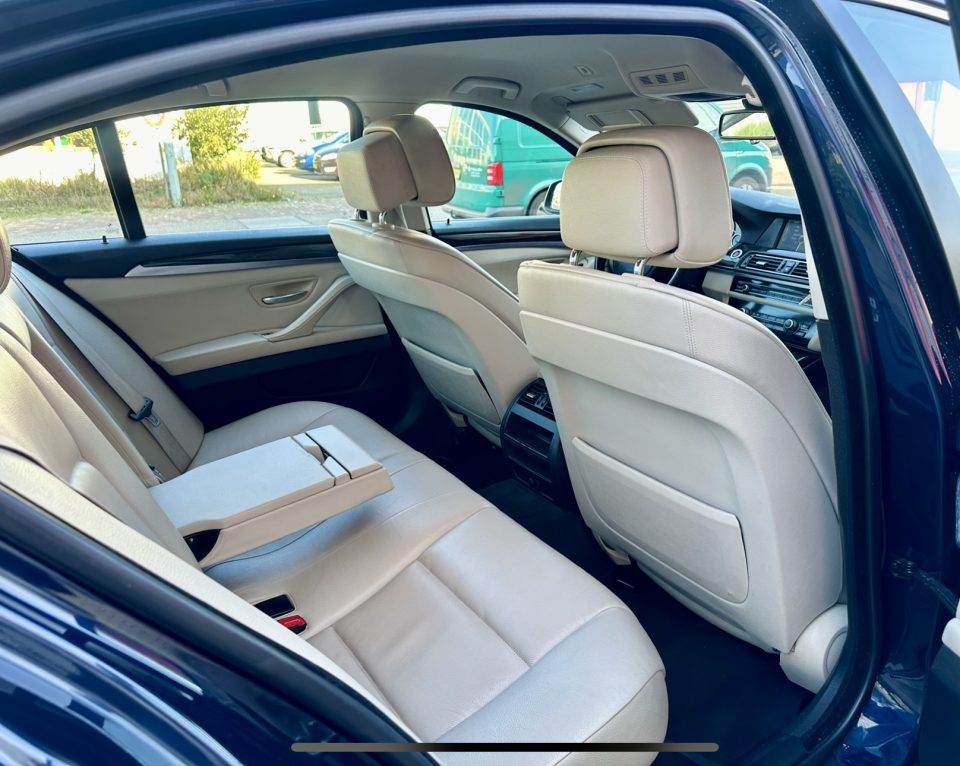 BMW 5-Serie 523 High Executive