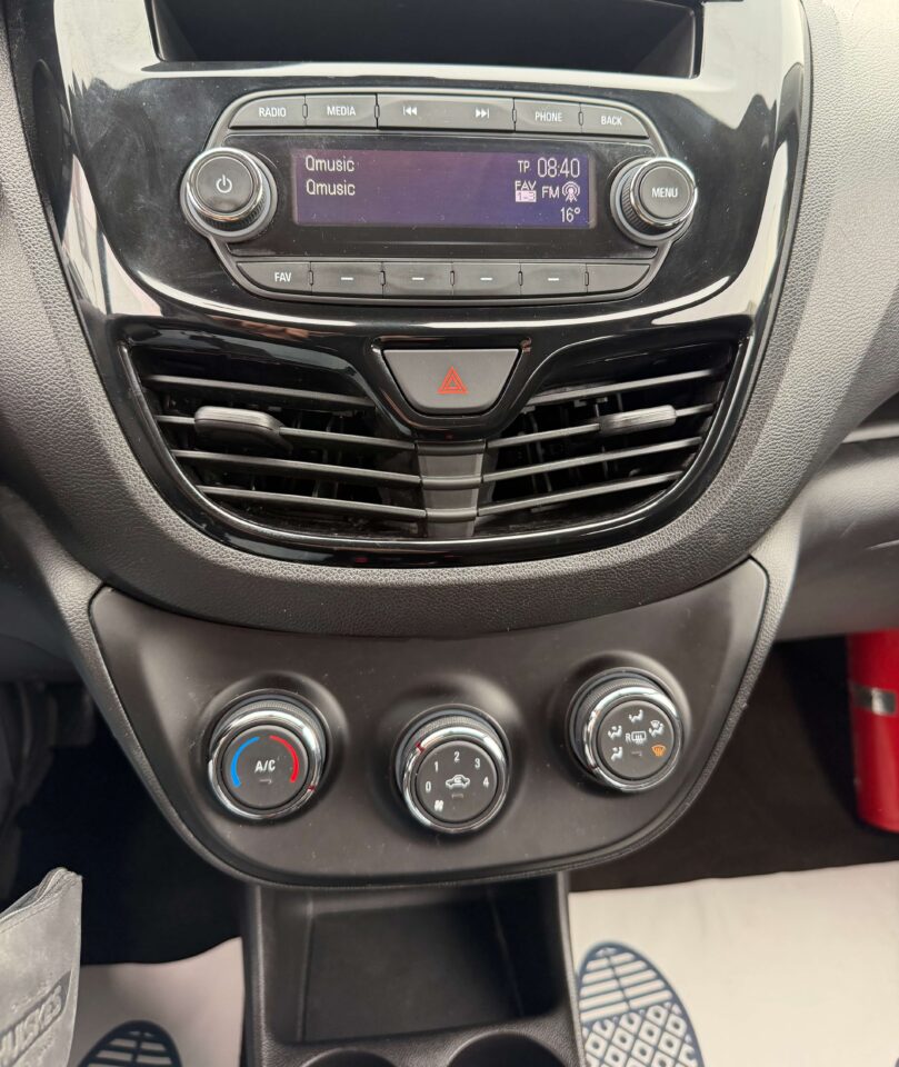 Opel Karl 2016 13