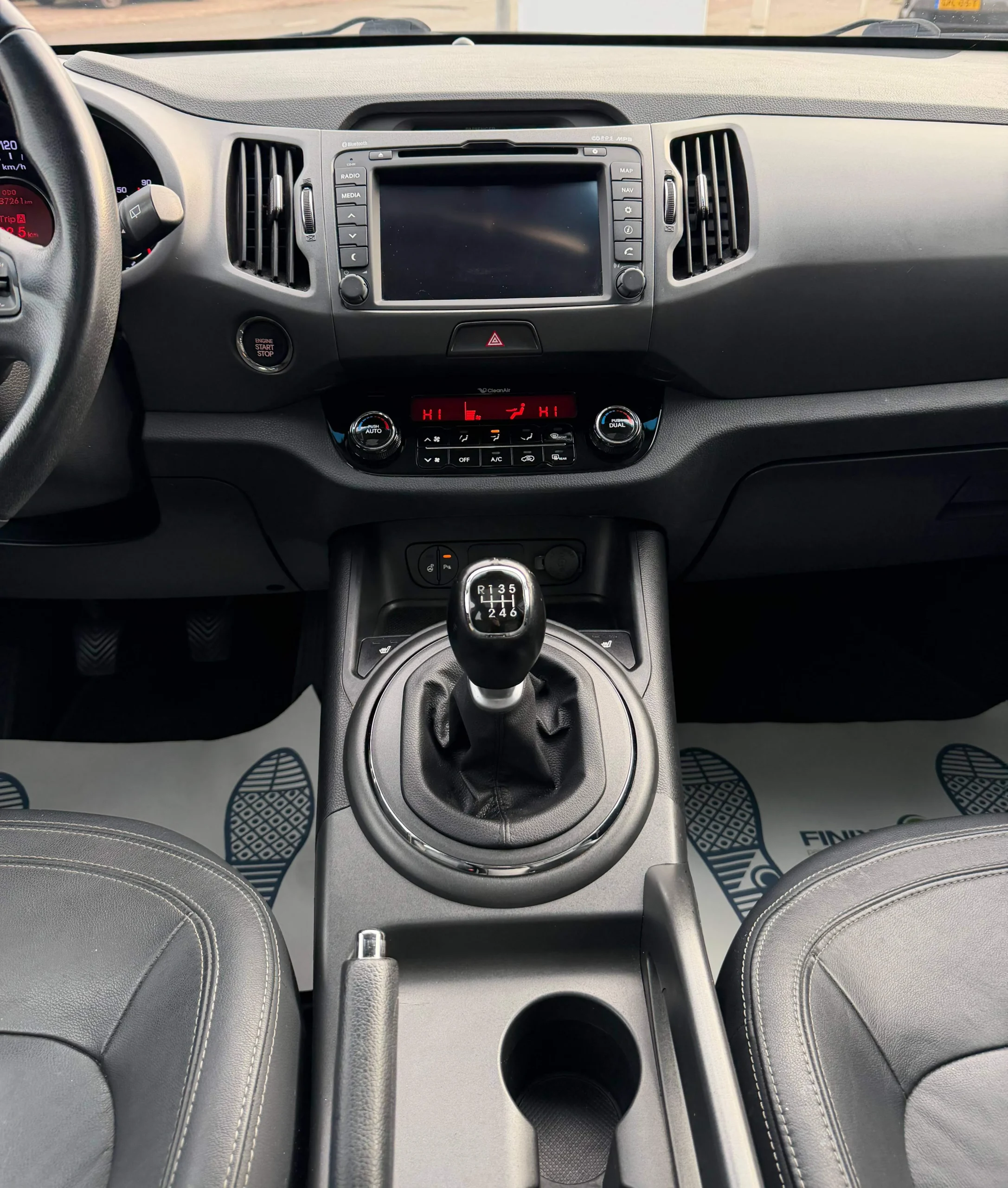 kia sportage 14