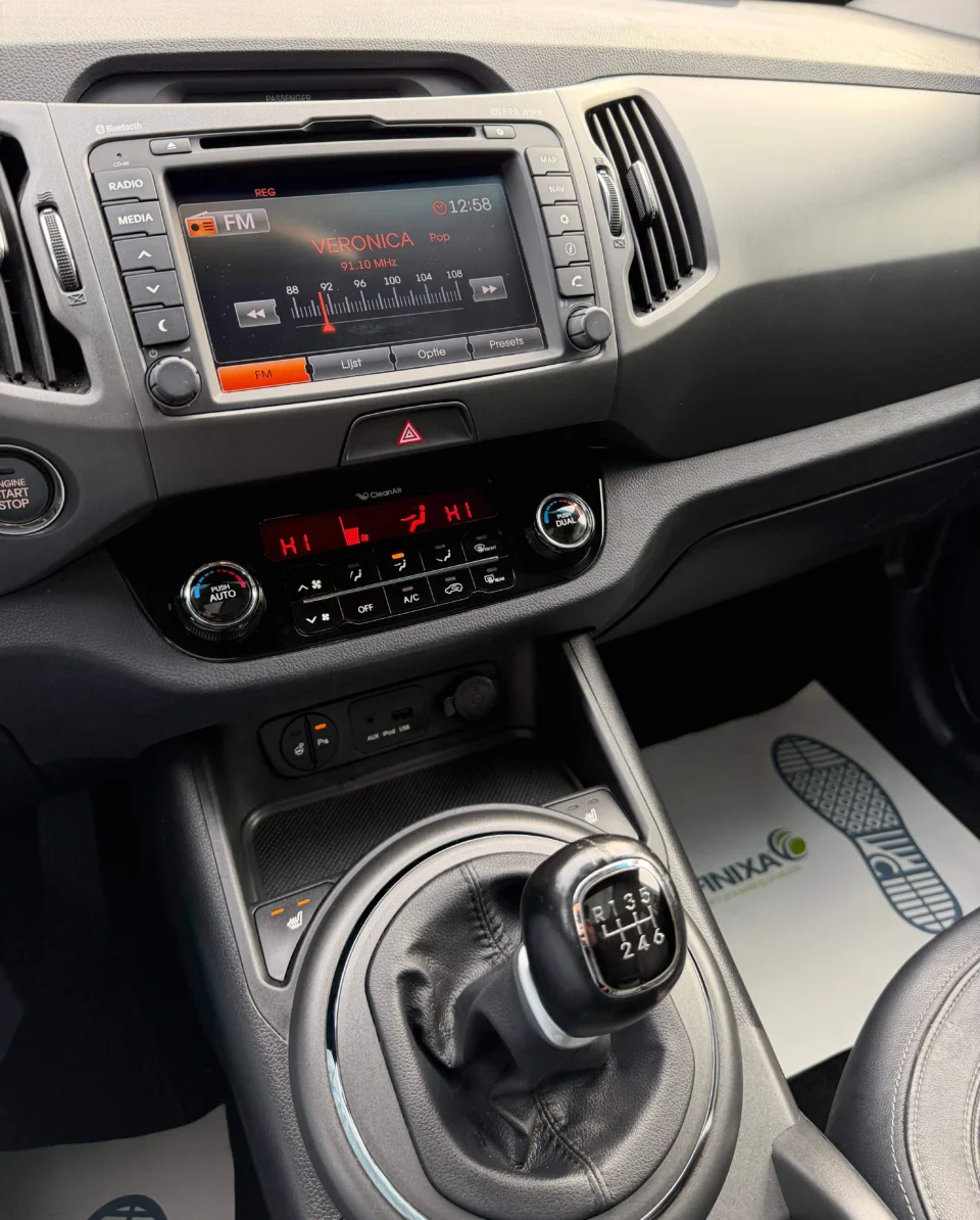 kia sportage 23