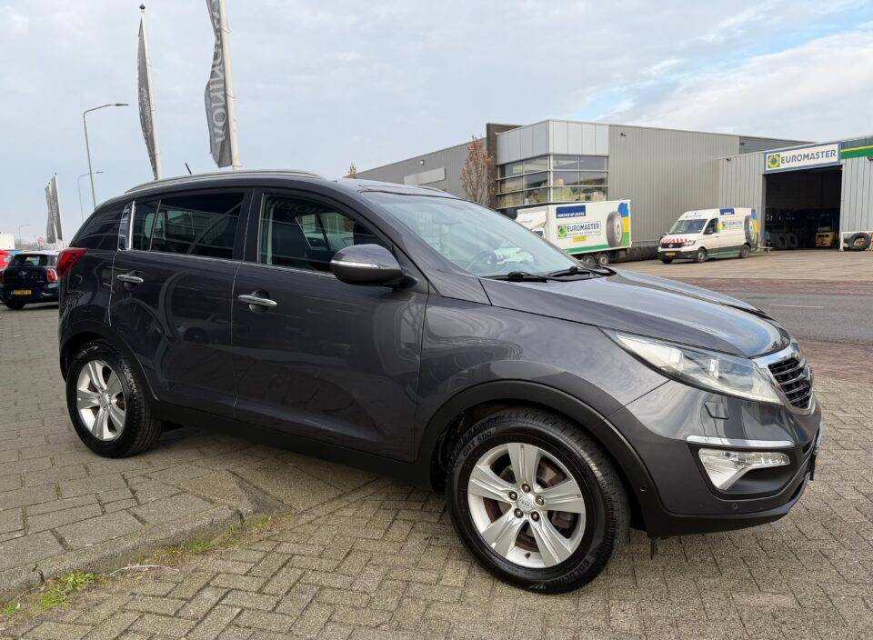 kia sportage 4