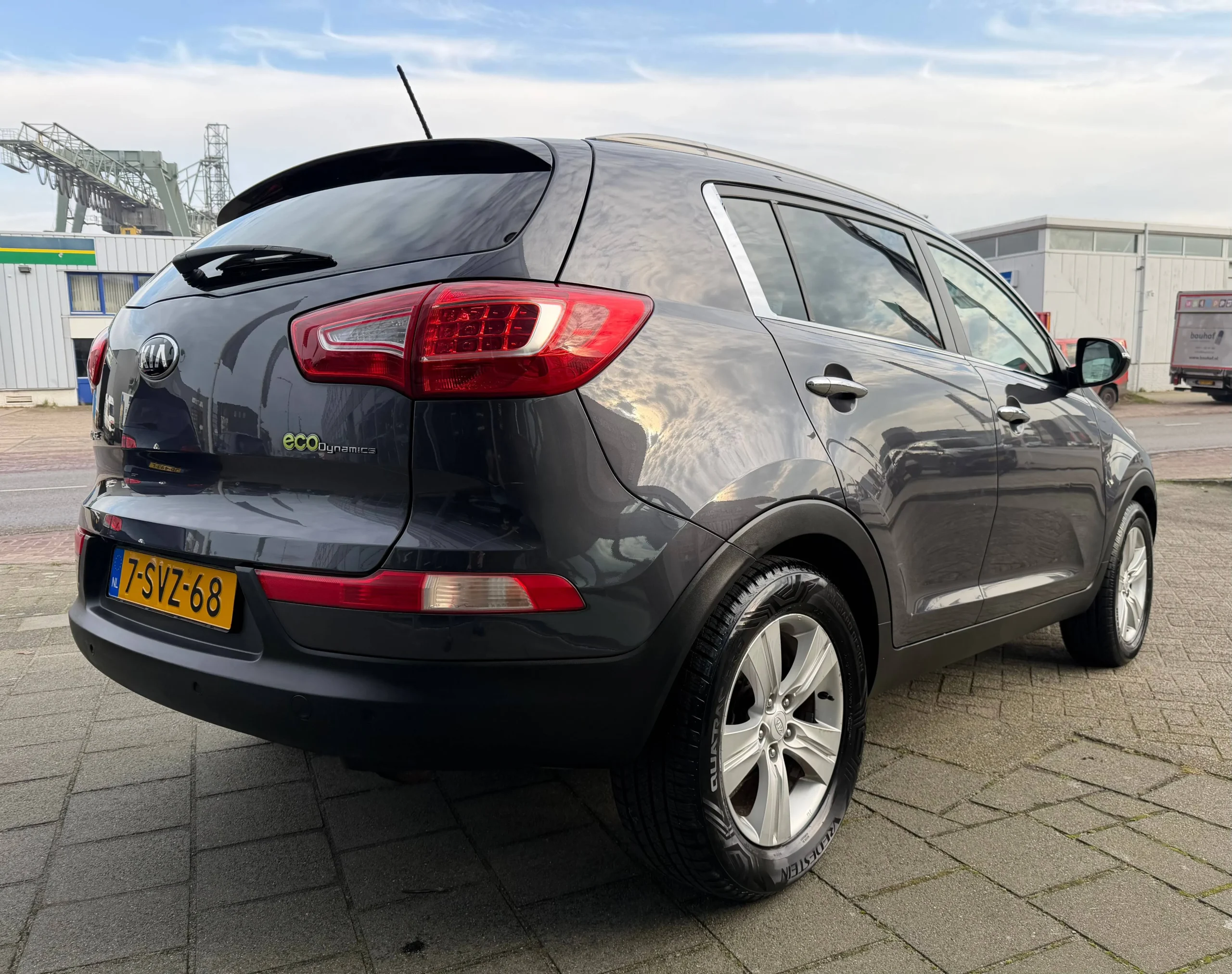 kia sportage 9