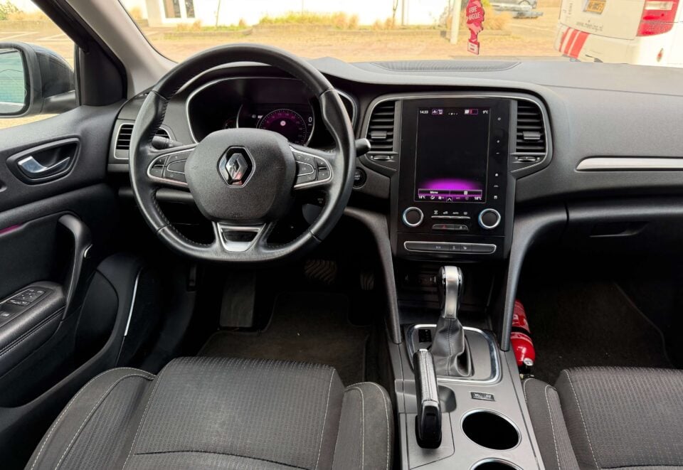 renault megane 2020 11