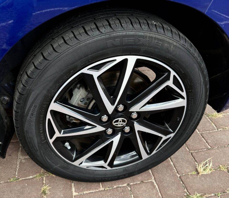 toyota yaris 2020 16