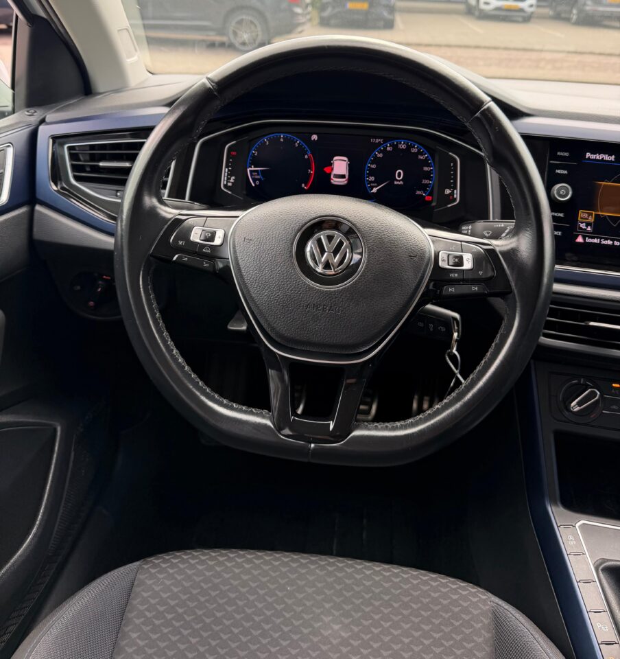 vw polo 11