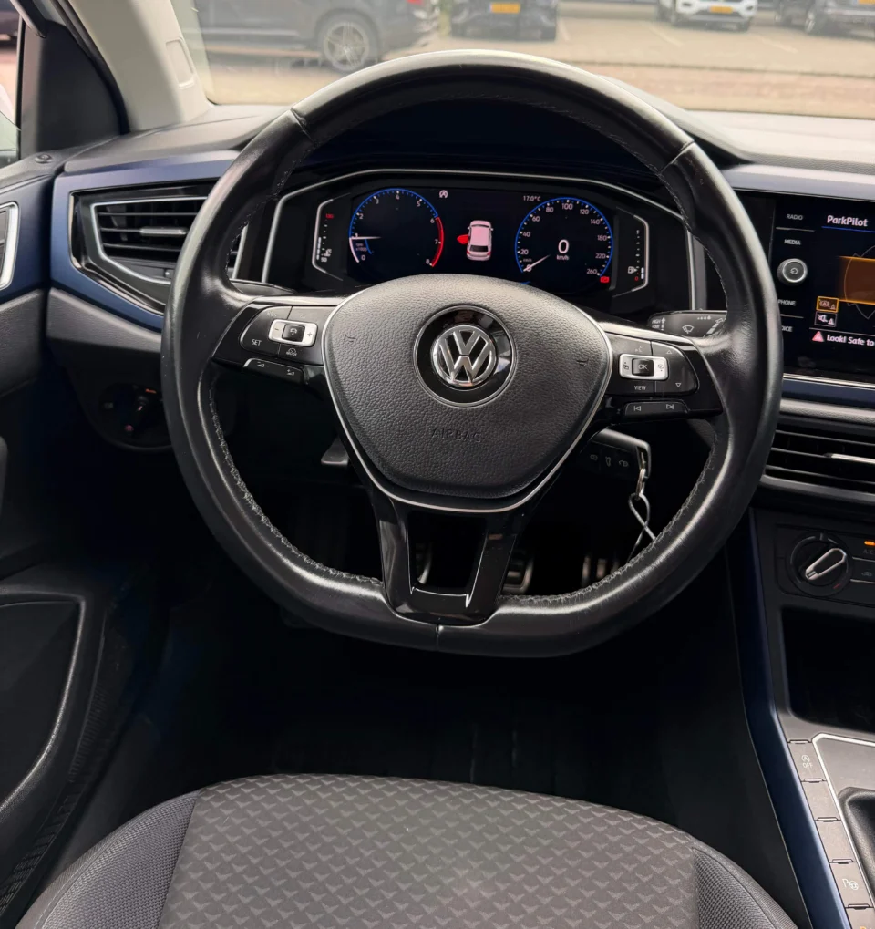 vw polo 11