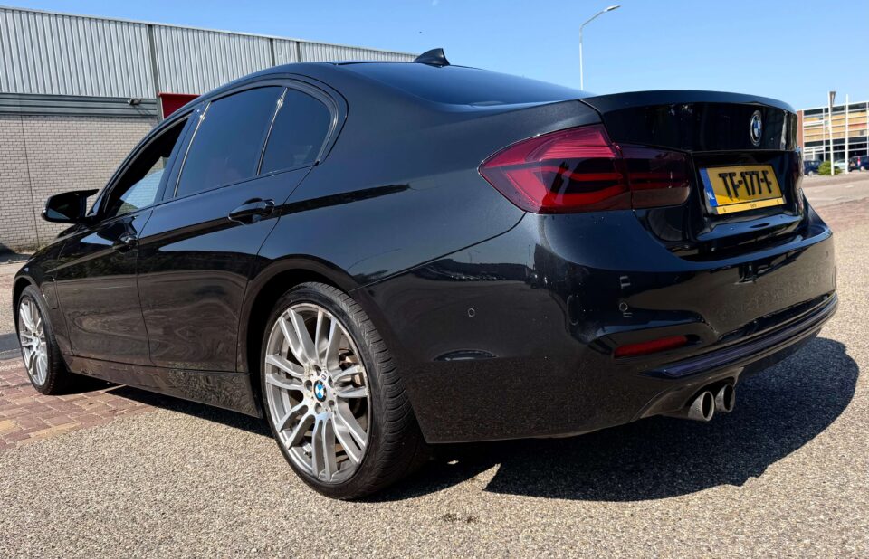 bmw330 6