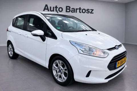 Ford B-Max 1.6 TI-VCT Style 2013, volledig voertuig in showroom zichtbaar