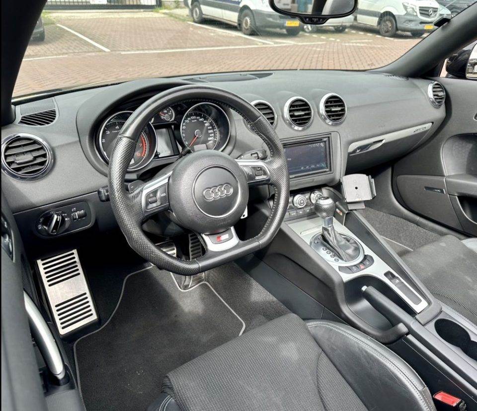 Audi TT Roadstar 2.0 TFSI Pro Line S