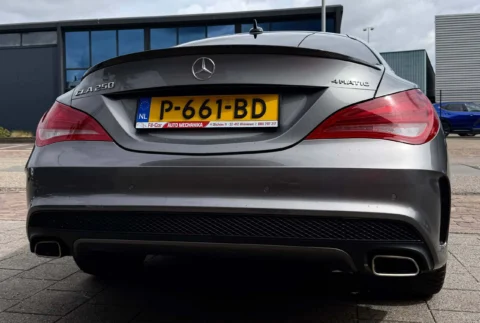 Mercedes CLA 250 4MATIC AMG LINE 2013, achterkant aanzicht