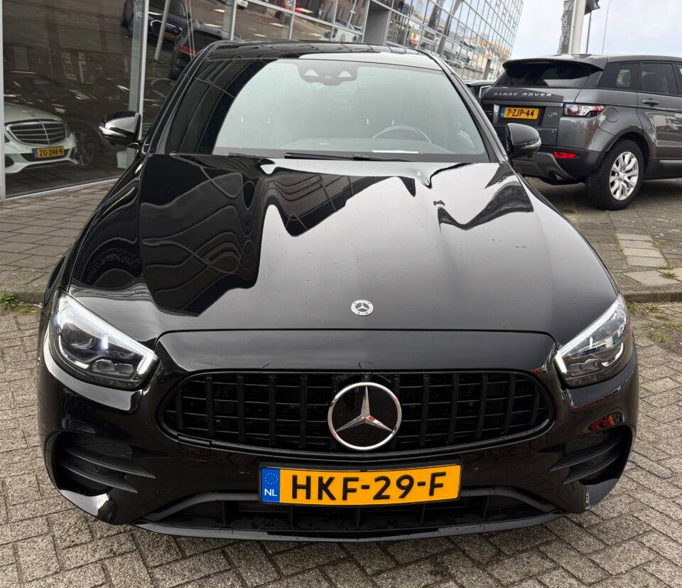 Mercedes E-klasse 300e 4-matic AMG bouwjaar 2021