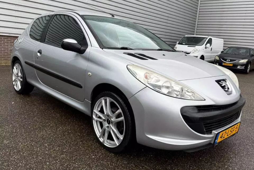 peugeot 206 sport 5
