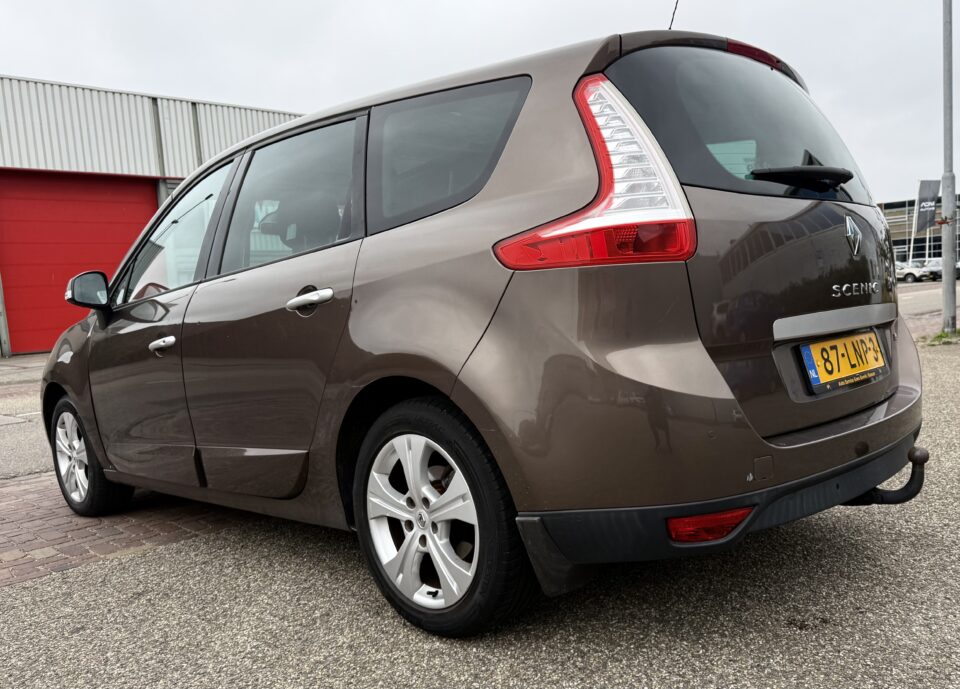 renault scenic 18