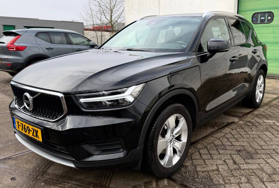 volvo xc40 1
