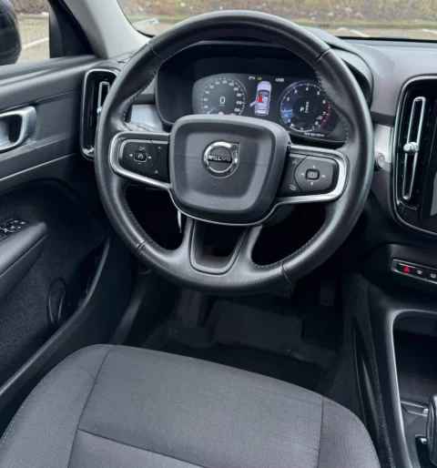 volvo xc40 14